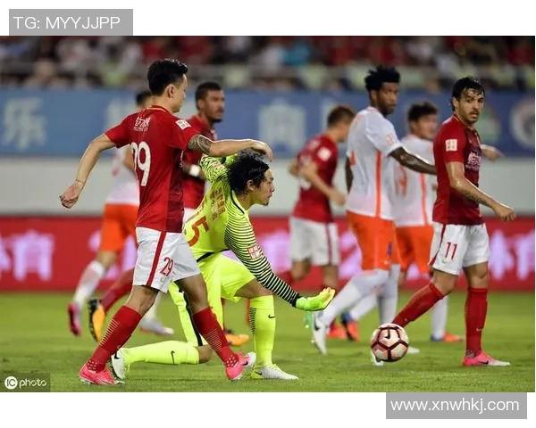 恒大与鲁能首发阵容对比分析揭示双方战术布局与关键球员表现